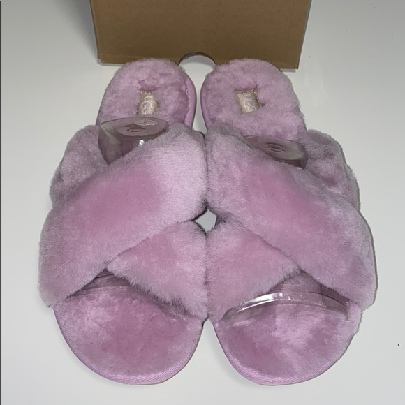 AUTH NIB UGG FUZZETTE CALIFORNIA ASTER US8 - Picture 1 of 11